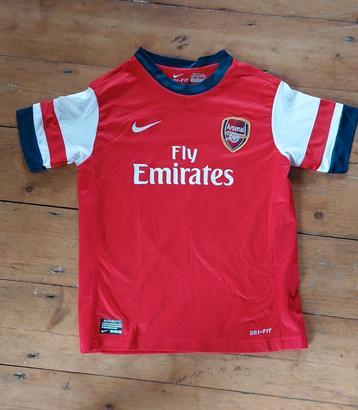Voetbalshirtje Arsenal maat 128 beschikbaar voor biedingen