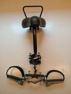 Buiszadel damesfiets met wielvoetbeschermers, Fietsen en Brommers, Ophalen, Zo goed als nieuw