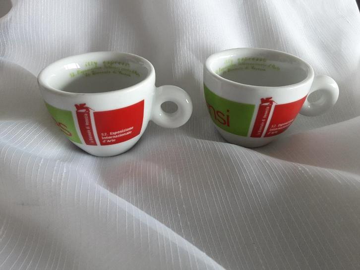 ILLY ART COLLECTION Maurizio Cargnelli kopjes, Huis en Inrichting, Keuken | Servies, Zo goed als nieuw, Kop(pen) en/of Schotel(s)