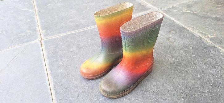 Kinder regenlaarzen. maat 28, meerkleurig, Kinderen en Baby's, Kinderkleding | Schoenen en Sokken, Gebruikt, Laarzen, Jongen of Meisje