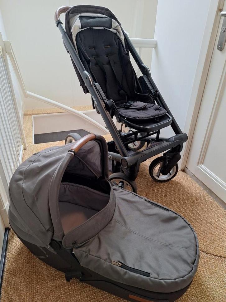 Mutsy igo 3 in 1 kinderwagen, Kinderen en Baby's, Kinderwagens en Combinaties, Gebruikt, Mutsy, Met reiswieg, Ophalen