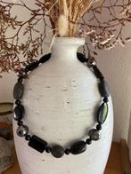 Ketting met grote zwarte edelsteen kralen en swarowski, Met edelsteen, Zwart, Nieuw, Ophalen of Verzenden