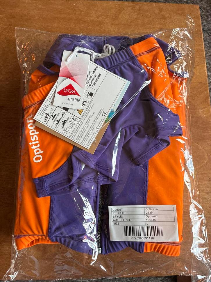 Easyswim vest met zwembroekje - Maat L - Nieuw, Kinderen en Baby's, Kinderkleding | Kinder-zwemkleding, Nieuw, Zwem-accessoire