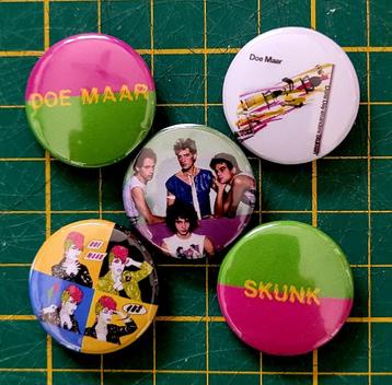 Doe Maar buttons (1) beschikbaar voor biedingen