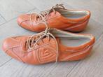 AGL sneakers maat 38,5, Kleding | Dames, Schoenen, Ophalen of Verzenden, Zo goed als nieuw, Oranje, Sneakers of Gympen