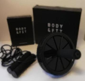 BODY & FIT Training Wheel en Jumpingrope ( Nieuw ) beschikbaar voor biedingen