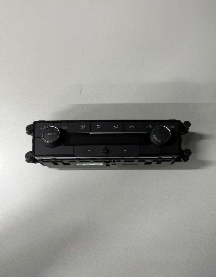 Volkswagen Polo Climate Control (2G0 907 044 K), Auto-onderdelen, Dashboard en Schakelaars, Volkswagen, Gebruikt, Ophalen of Verzenden