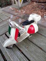 Italiaanse Scooter - Metalen Model, Ophalen of Verzenden