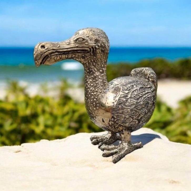 Dodo messing beeld 27 cm goud, Verzamelen, Beelden en Beeldjes, Nieuw, Dier, Ophalen of Verzenden