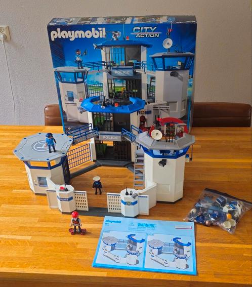 Playmobil politiebureau met gevangenis 6919, Kinderen en Baby's, Speelgoed | Playmobil, Zo goed als nieuw, Ophalen