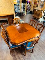 Prachtige klassieke achthoeke tafel met acht stoelen, Antiek en Kunst, Antiek | Meubels | Tafels, Ophalen
