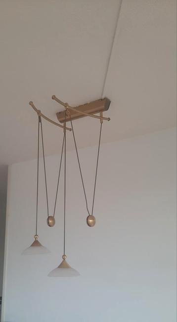 Mooi plafondlamp in hoogte verstelbaar &draaibaar beschikbaar voor biedingen