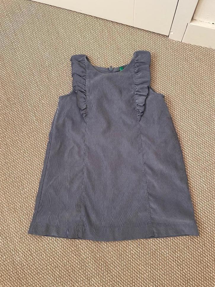 Overgooier mouwloos jurkje Benetton Maat 110, Kinderen en Baby's, Kinderkleding | Maat 110, Zo goed als nieuw, Meisje, Jurk of Rok