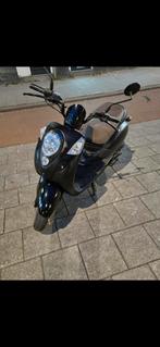 Mooie Zwarte Scooter - sym mio Goed Onderhouden!, Fietsen en Brommers, Scooters | SYM, Gebruikt, Overige modellen, Ophalen of Verzenden