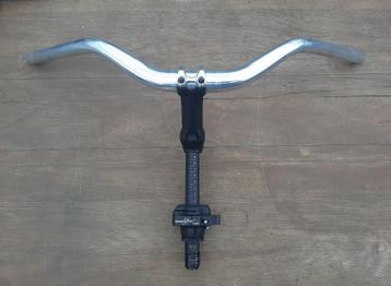 Speedlifter Twist Stuur en Verstelbare Stuurpen beschikbaar voor biedingen