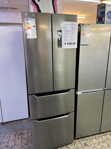 Koelvriescombinatie nieuw 64cm breed 320 liter beschikbaar voor biedingen