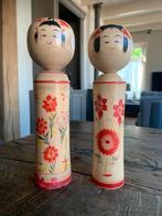 2 Japanse kokeshi, Antiek en Kunst, Kunst | Beelden en Houtsnijwerken, Ophalen of Verzenden
