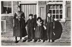 Staphorst, staphorster jeugd.  (1a), Verzamelen, Ansichtkaarten | Nederland, Verzenden, 1940 tot 1960, Ongelopen, Overijssel