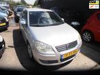 Volkswagen Polo 1.2-12V Optive airco elek pak nap apk, Voorwielaandrijving, 540 kg, 1198 cc, Origineel Nederlands