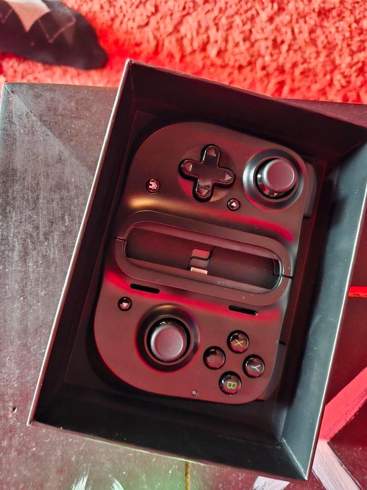 Razer Kishi Controller, Spelcomputers en Games, Spelcomputers | Overige Accessoires, Zo goed als nieuw, Ophalen of Verzenden