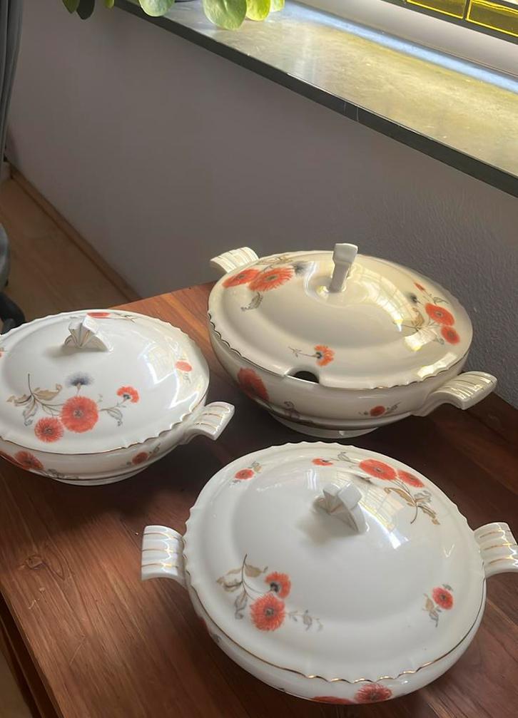 Vintage/Antieke drie  dekschalen set, Antiek en Kunst, Antiek | Servies compleet, Ophalen of Verzenden