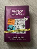 Dagboek van een modemeisje, Ophalen of Verzenden, Zo goed als nieuw