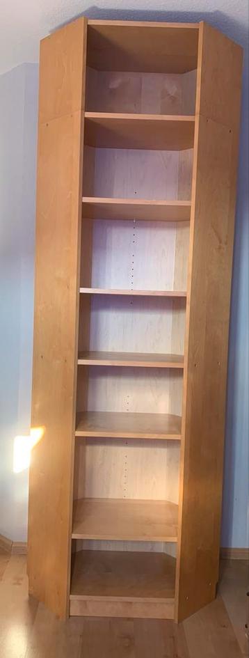 IKEA Billy Hoekkast met Extra Stuk beschikbaar voor biedingen