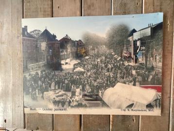 Grote oude foto Moll. October jaarmarkt. Ingekleurd.  beschikbaar voor biedingen