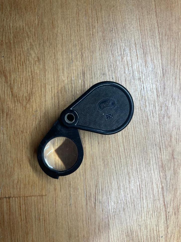 Loep 8 x vergroten, Hobby en Vrije tijd, Vergrootglazen, Loepen en Loeplampen, Gebruikt, Vergrootglas of Loep, Ophalen of Verzenden