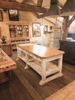 oude werktafel met 8 lades en onderblad    oud kookeiland, Ophalen