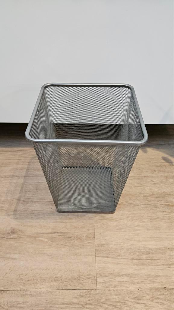 Ikea Prullenmand metaal - Kantoor/Werkplek, Huis en Inrichting, Woonaccessoires | Prullenbakken, Zo goed als nieuw, Metaal, Minder dan 50 cm