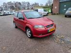 Chevrolet Kalos 1.2 3D 2005 Rood, Auto's, Voorwielaandrijving, 1150 cc, 15 km/l, 40 €/maand