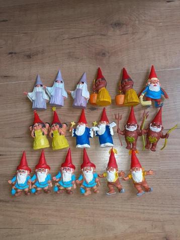 David de kabouter,18 figuurtjes,mogen ook per stuk beschikbaar voor biedingen