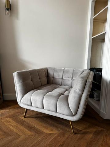Richmond Huxley fauteuil | velvet, messing poten beschikbaar voor biedingen
