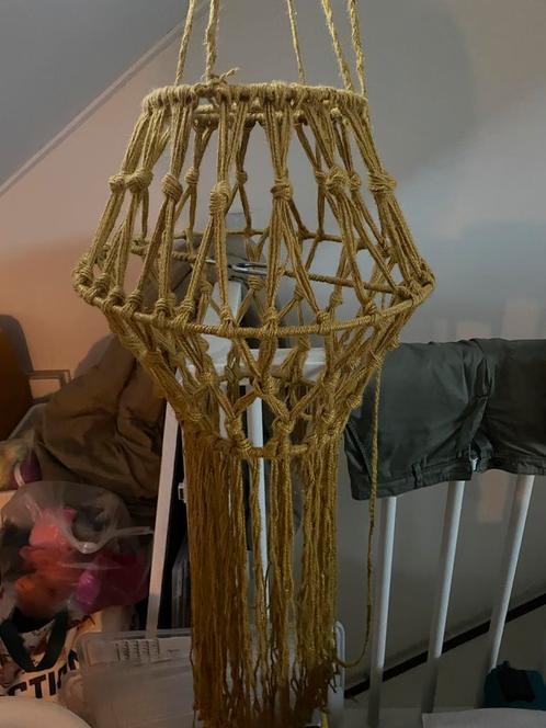 Macramé Hanglamp Bohemian Stijl oker geel, Huis en Inrichting, Lampen | Hanglampen, Gebruikt, 50 tot 75 cm, Stof, Ophalen of Verzenden