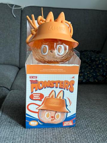 Labubu - popmart - wacky mart - tumber beschikbaar voor biedingen