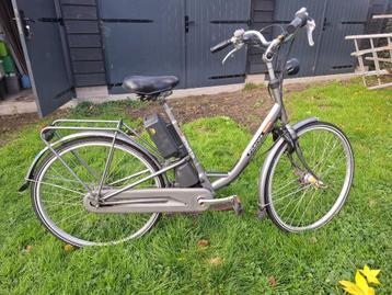 Dames fiets elektrisch beschikbaar voor biedingen