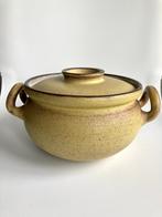 Potterie Zaalberg Klei en Vuur schaal jaren 50 soepterrinne, N, N, Ophalen of Verzenden, Schaal of Schalen