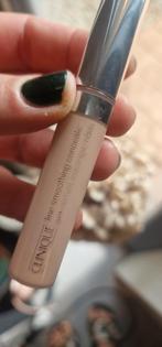 Clinique Concealer - Shade 03, Gebruikt, Gehele gezicht, Beige, Ophalen of Verzenden