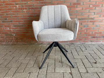 eetkamerstoel draaibaar lichtgrijs voor de laagste prijs beschikbaar voor biedingen