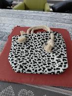 Damestassen, Sieraden, Tassen en Uiterlijk, Tassen | Damestassen, Ophalen of Verzenden, Nieuw, Overige kleuren, Handtas