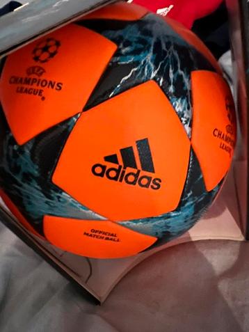 Officiële Champions League winter-bal