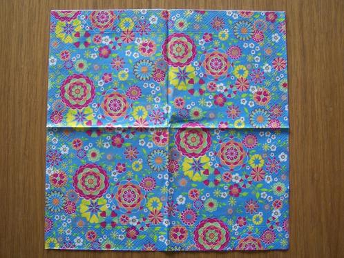 Servetten per stuk nr.13 (KLEURRIJKE BLOEMEN), Hobby en Vrije tijd, Knutselen, Nieuw, Materiaal, Ophalen of Verzenden