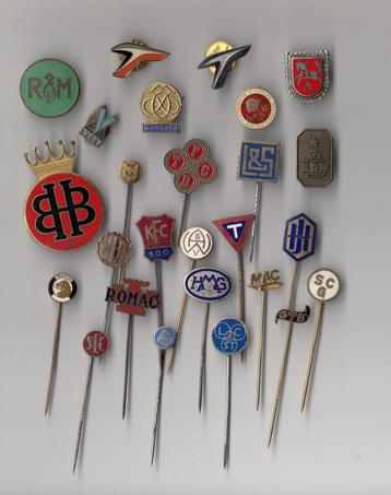Informatie Gezocht Wie herkent deze speldjes ? D beschikbaar voor biedingen