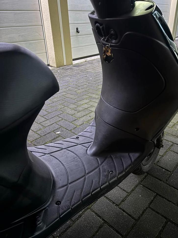 Zip 80cc, Fietsen en Brommers, Brommeronderdelen | Scooters, Gebruikt, Piaggio, Carburateur, Ophalen