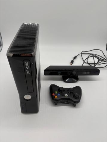 Xbox 360s | Zwart | Met controller | In goede staat beschikbaar voor biedingen
