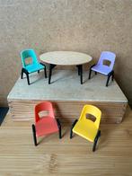 1:16 Djeco eethoek tafel 4x stoel - hout en kunststof, Ophalen of Verzenden, Zo goed als nieuw, Poppenhuis
