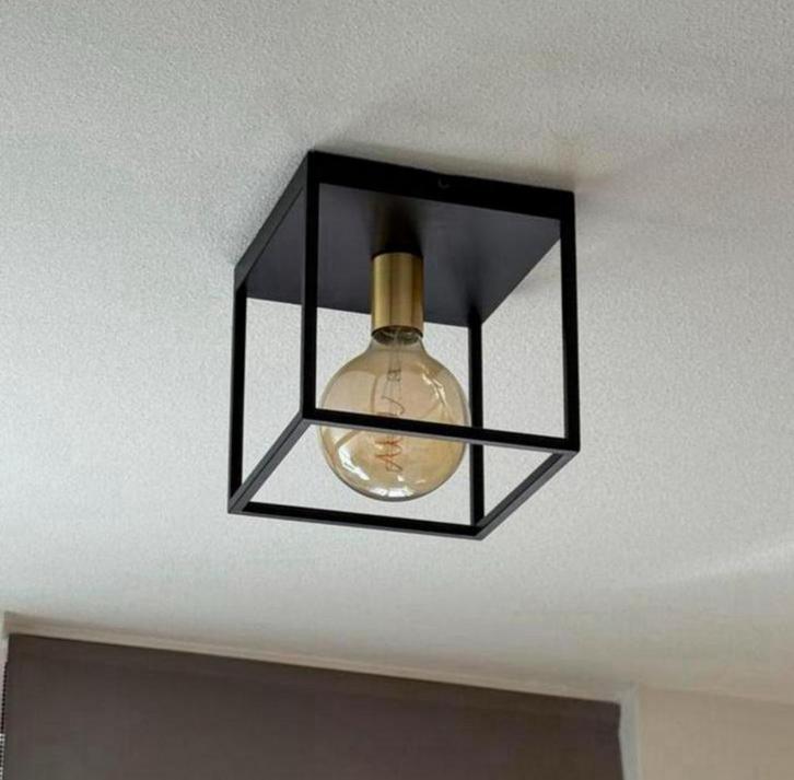 3x plafondlampen zwart staal en goud 22x22x22, Huis en Inrichting, Lampen | Plafondlampen, Zo goed als nieuw, Ophalen of Verzenden