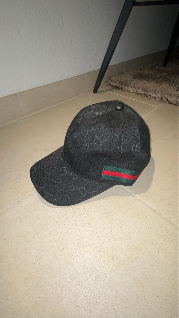 Gucci Pet - Zo goed als nieuw, Ophalen of Verzenden, Zo goed als nieuw, Pet