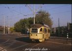 h1067: dia van HTM PCC tram 1235, Conradkade, ca. 1980, Ophalen of Verzenden, Gebruikt, Tram
